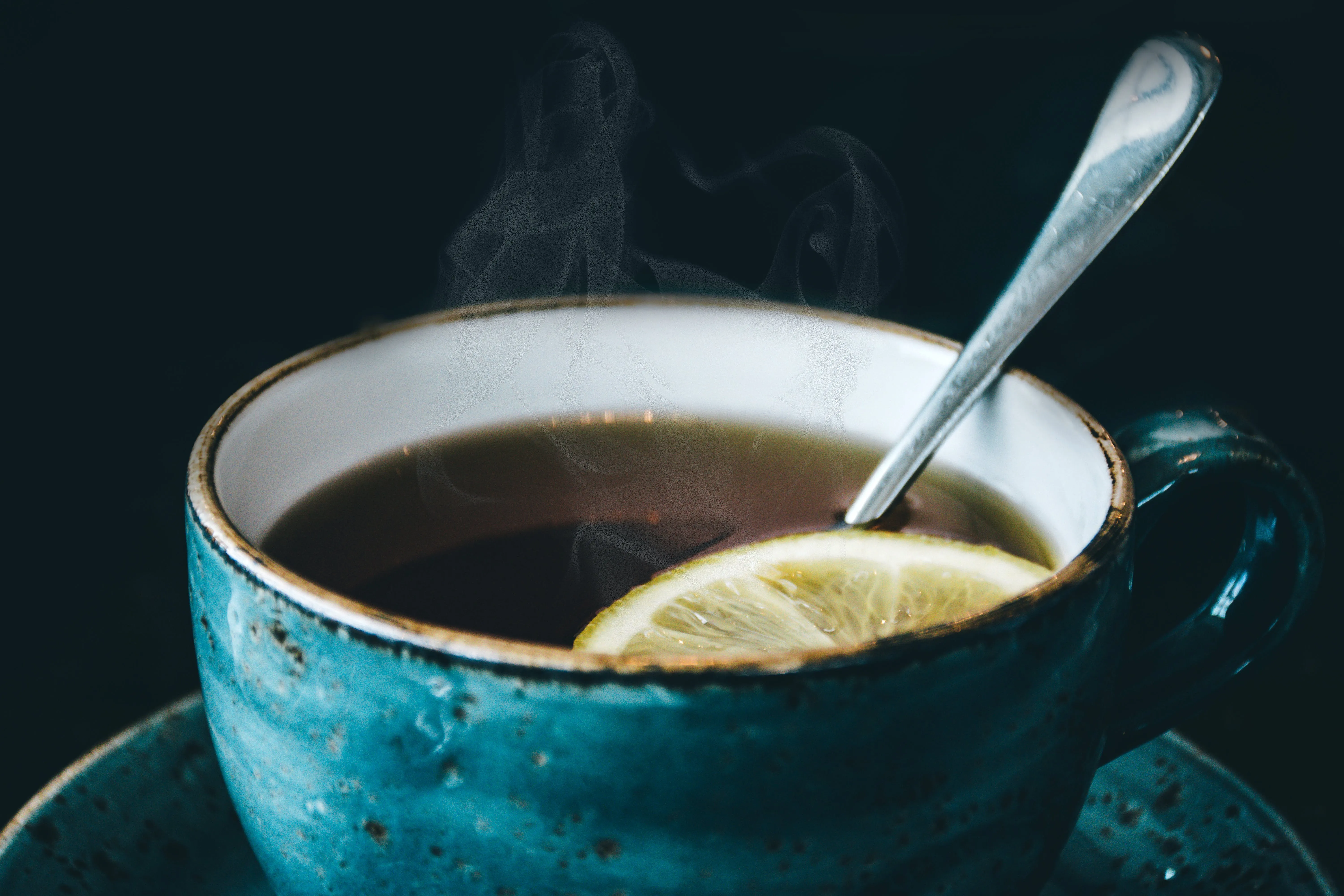 Чай с лимоном и имбирем улучшает иммунитет