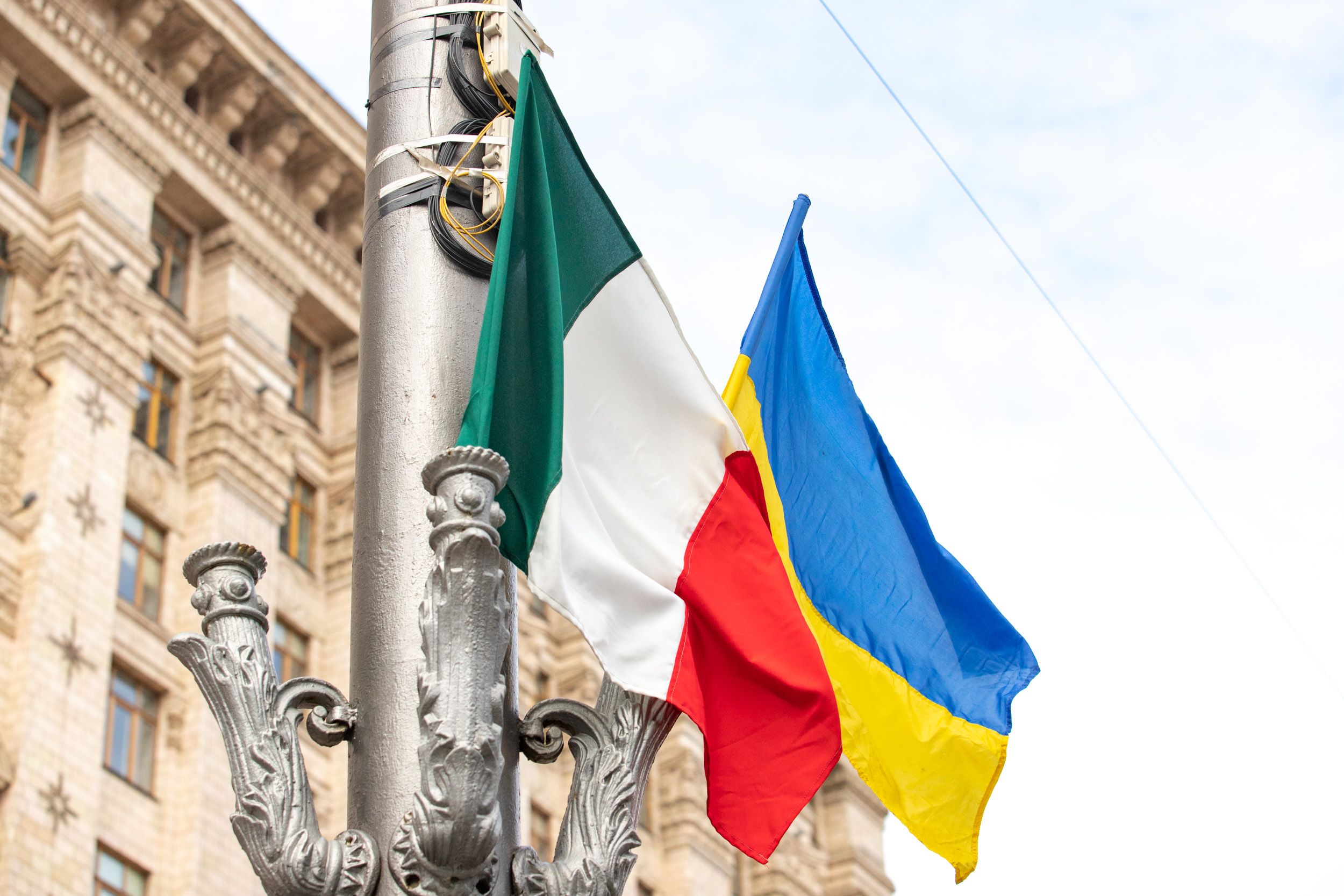 Сенат Італії дав зелене світло на постачання зброї Україні до кінця року