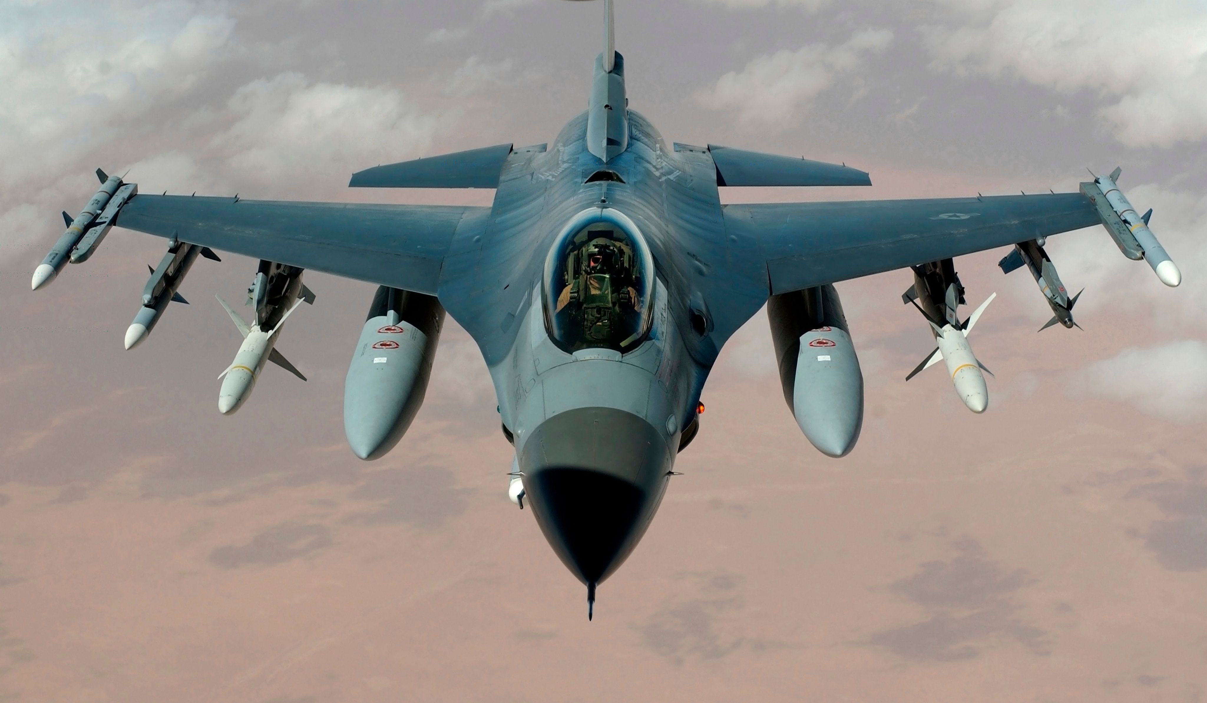 F-16 святкує 50 років - що варто знати про винищувач