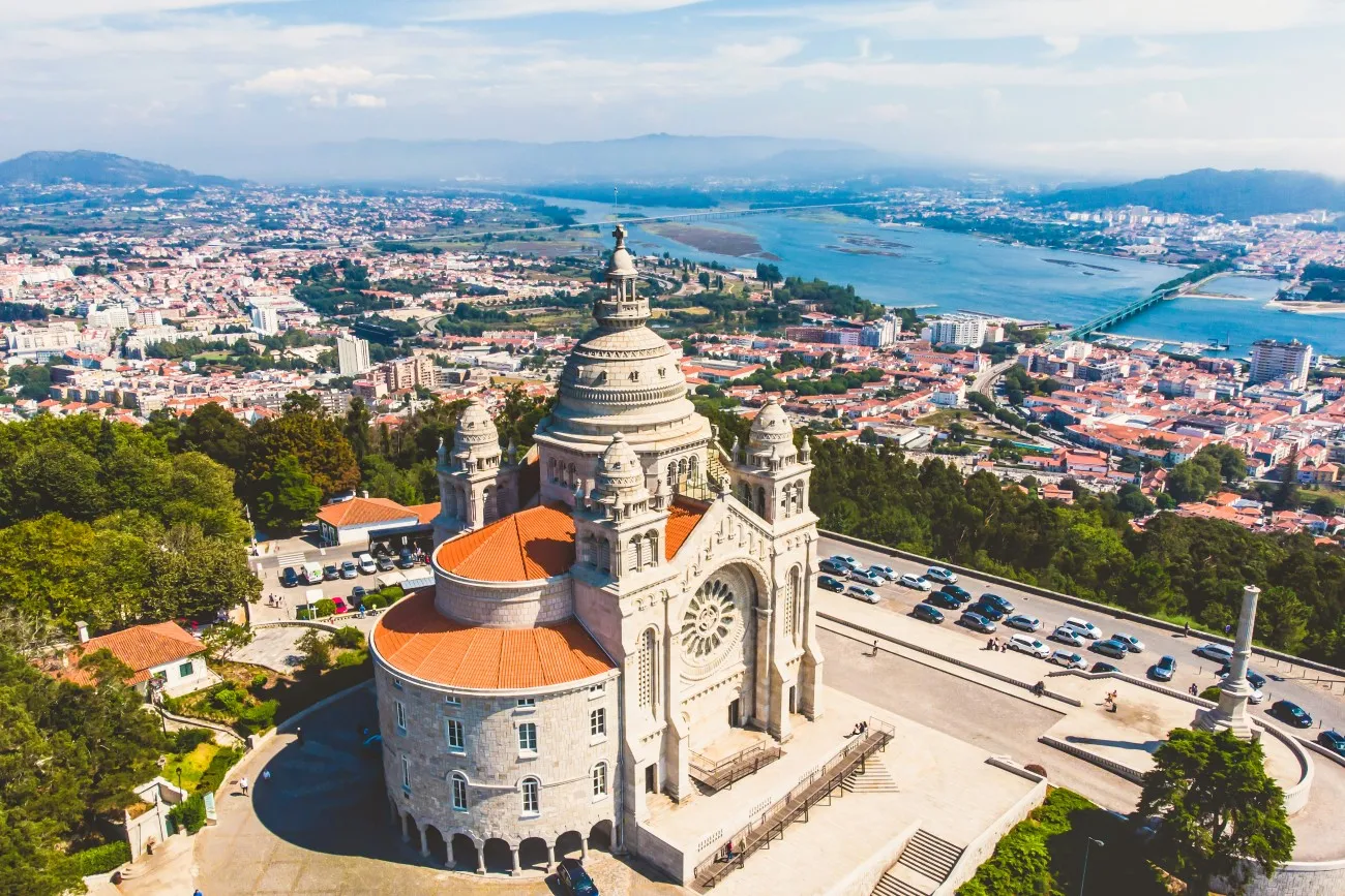 Португальское Виана-ду-Каштелу заняло 3 место среди самых гостеприимных городов в мире