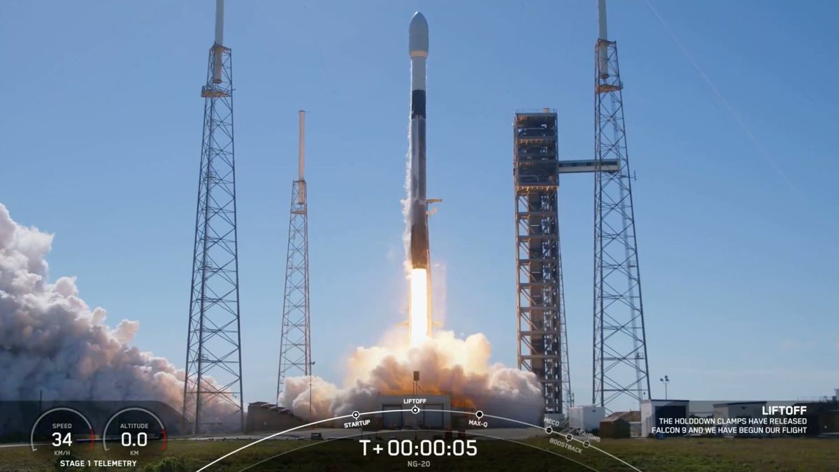 Falcon 9 с кораблем Cygnus