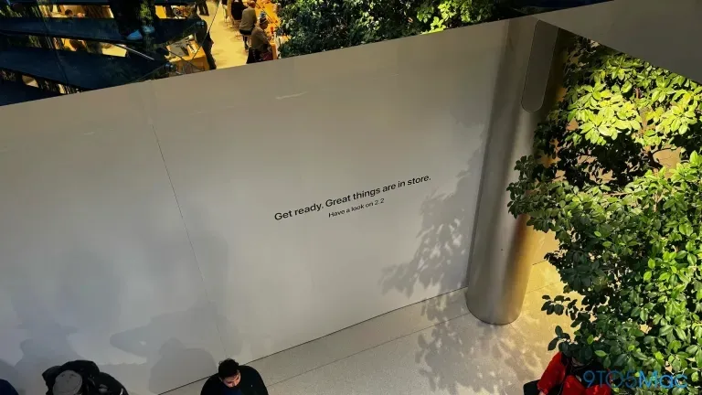 Apple перекрила половину свого магазину 