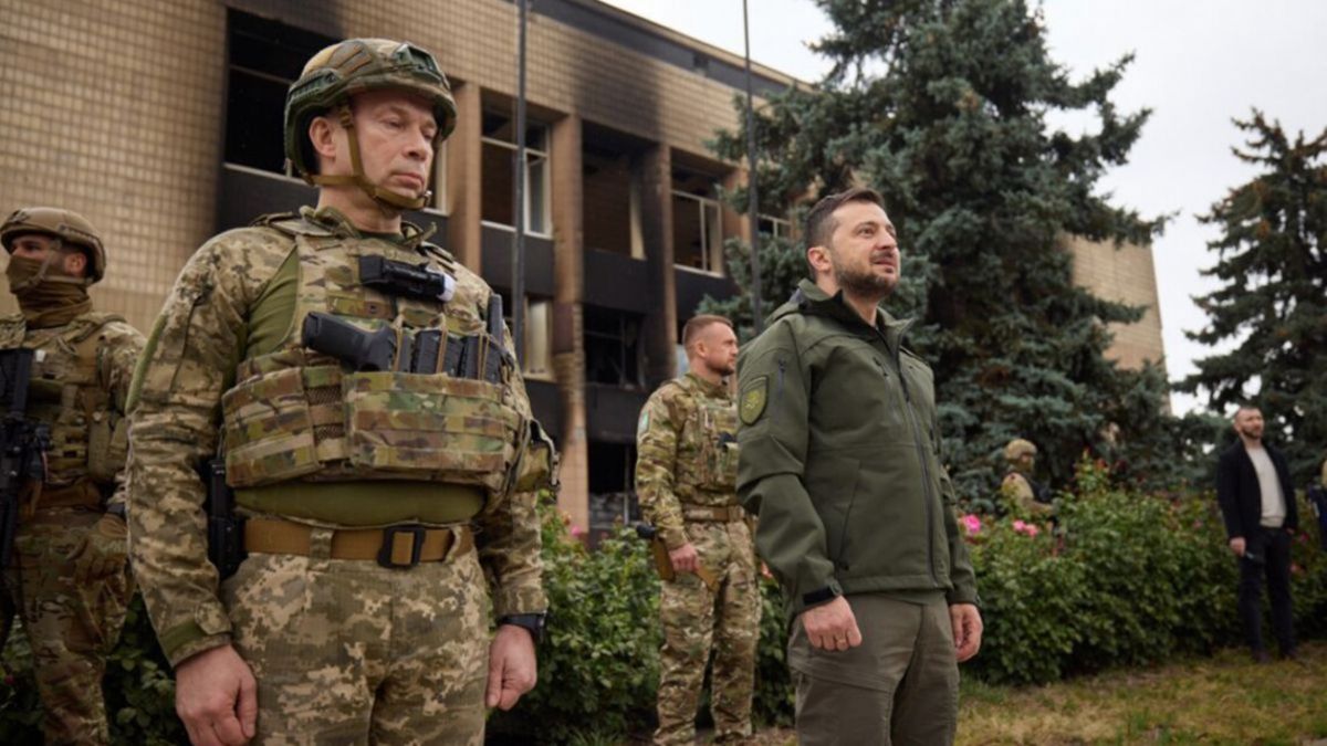 Сырский стал новым главнокомандующим ВСУ Сырский стал новым главнокомандующим ВСУ