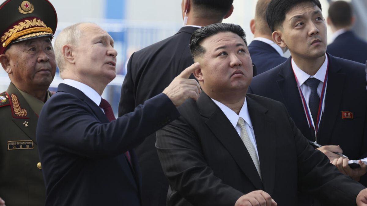 Встреча Ким Чен Ына с Путиным Встреча Ким Чен Ына с Путиным