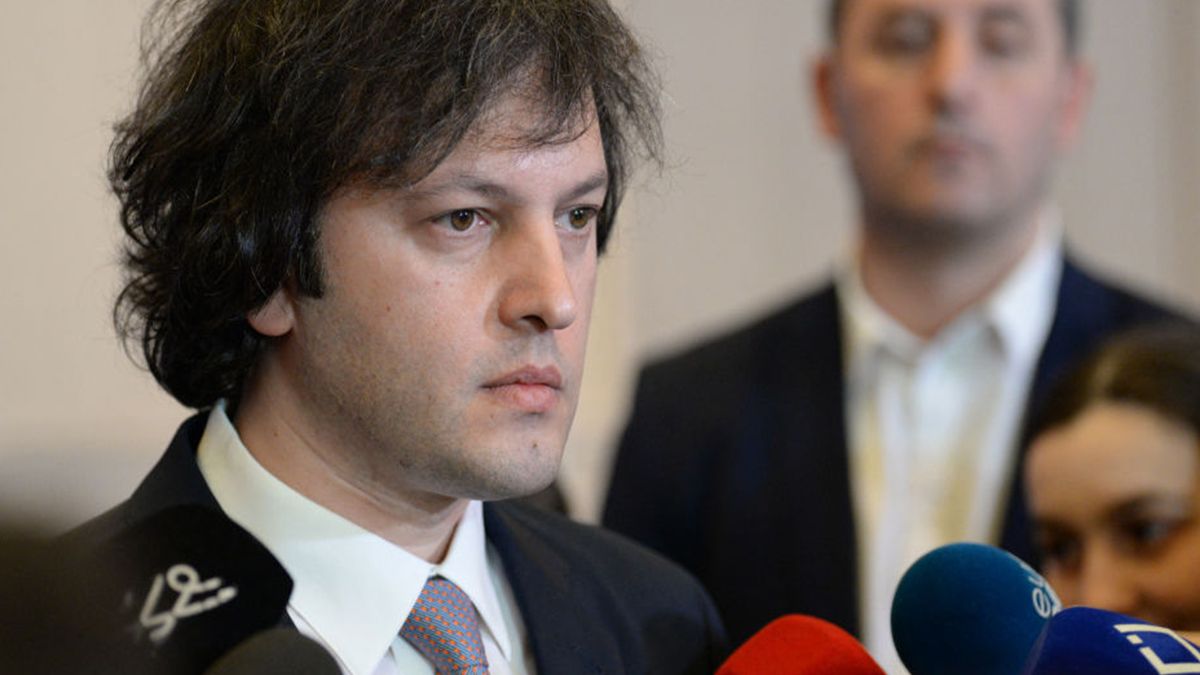 Ираклий Кобахидзе считает, что Украина хочет открыть второй фронт в Грузии Ираклий Кобахидзе считает, что Украина хочет открыть второй фронт в Грузии