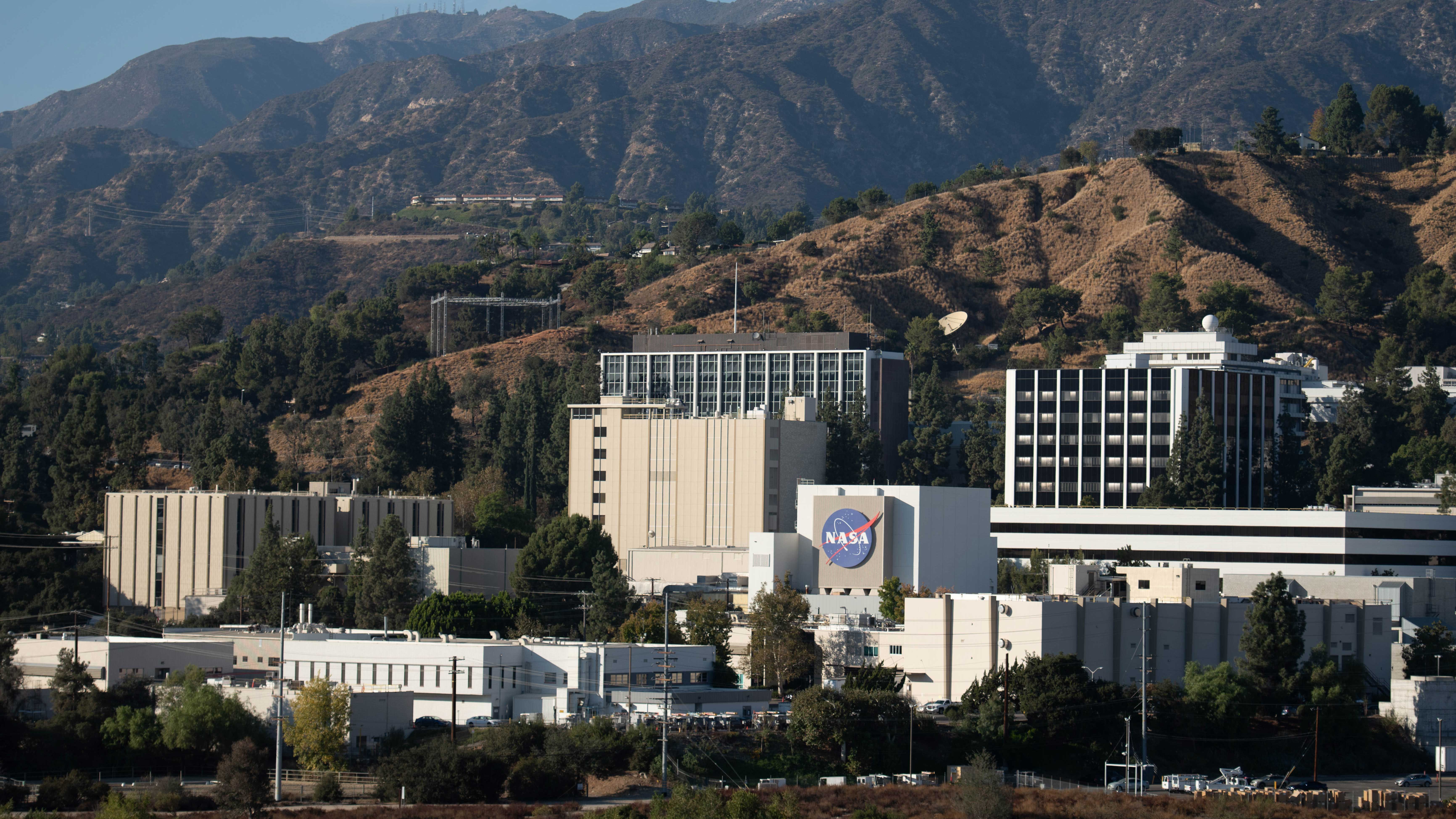 JPL - научно-исследовательская лаборатория NASA