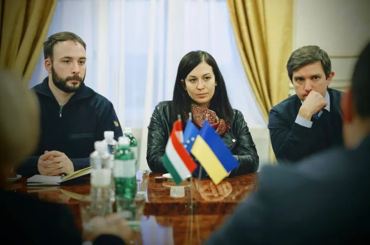 Каталін Чех Каталін Чех