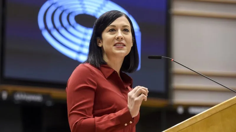 Каталін Чех Каталін Чех