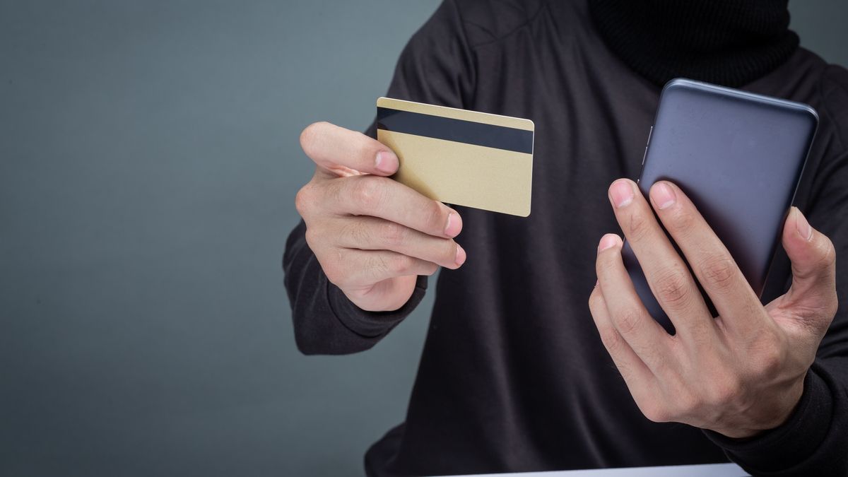 Исследователь безопасности, закрывавший уязвимости от мошенников, сам стал мошенником Исследователь безопасности, закрывавший уязвимости от мошенников, сам стал мошенником