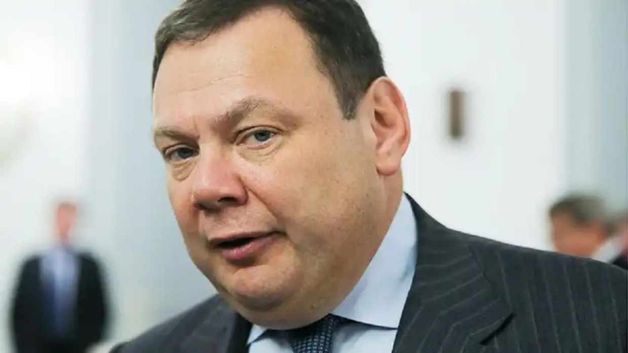 Фрідман виграв суд у хатньої робітниці Фрідман виграв суд у хатньої робітниці