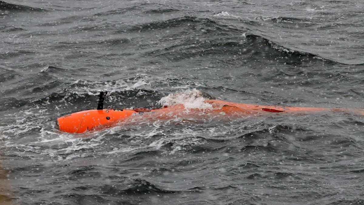 Вчені втратили дослідницький зонд під льодовиком Твейтса Вчені втратили дослідницький зонд під льодовиком Твейтса