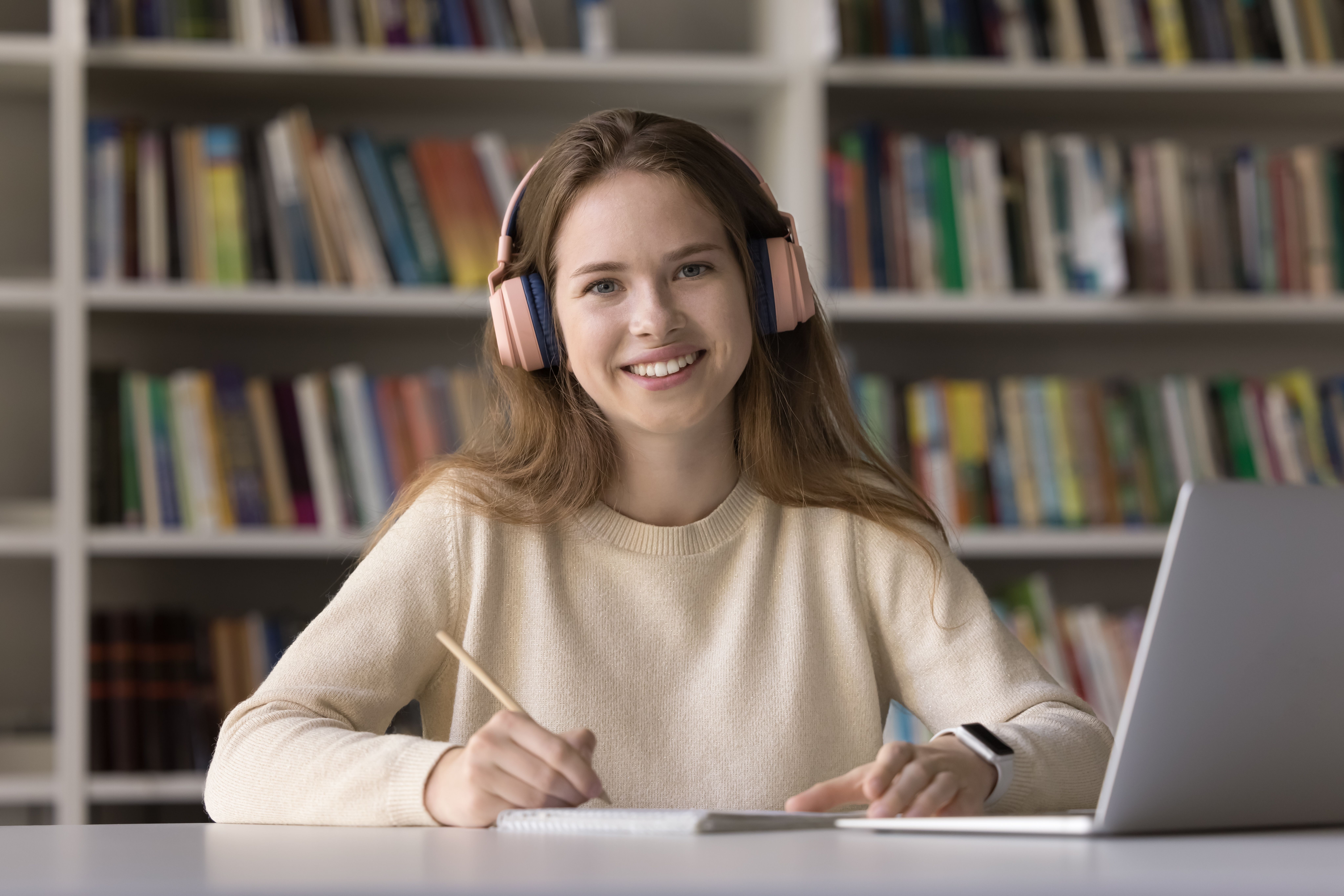 Образование за рубежом - дистанционная школа Оптима запускает благотворительную программу для учеников Образование за рубежом - дистанционная школа Оптима запускает благотворительную программу для учеников