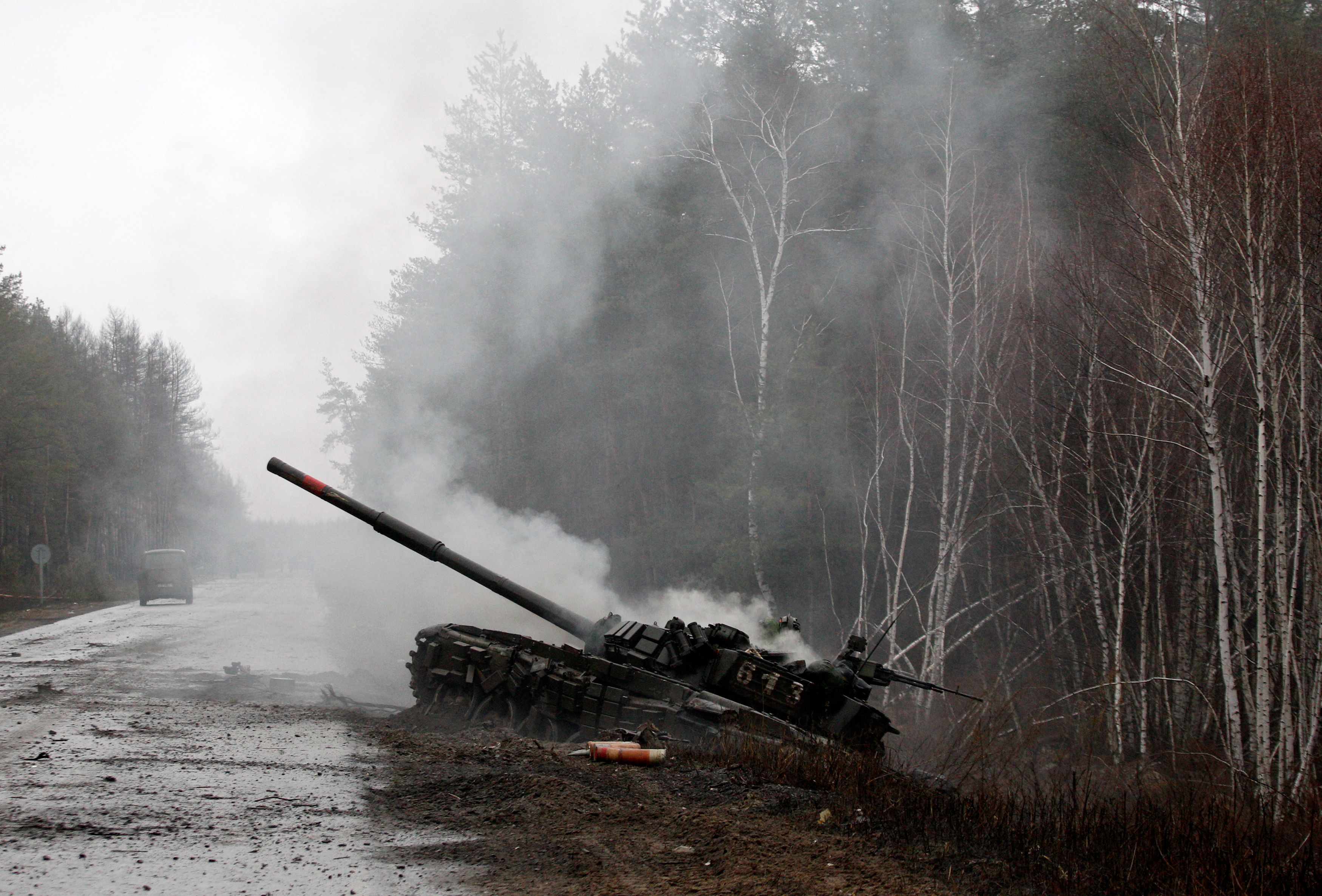Сколько военной техники потеряла украина на сегодня. Подбитые российские танки в Украине.