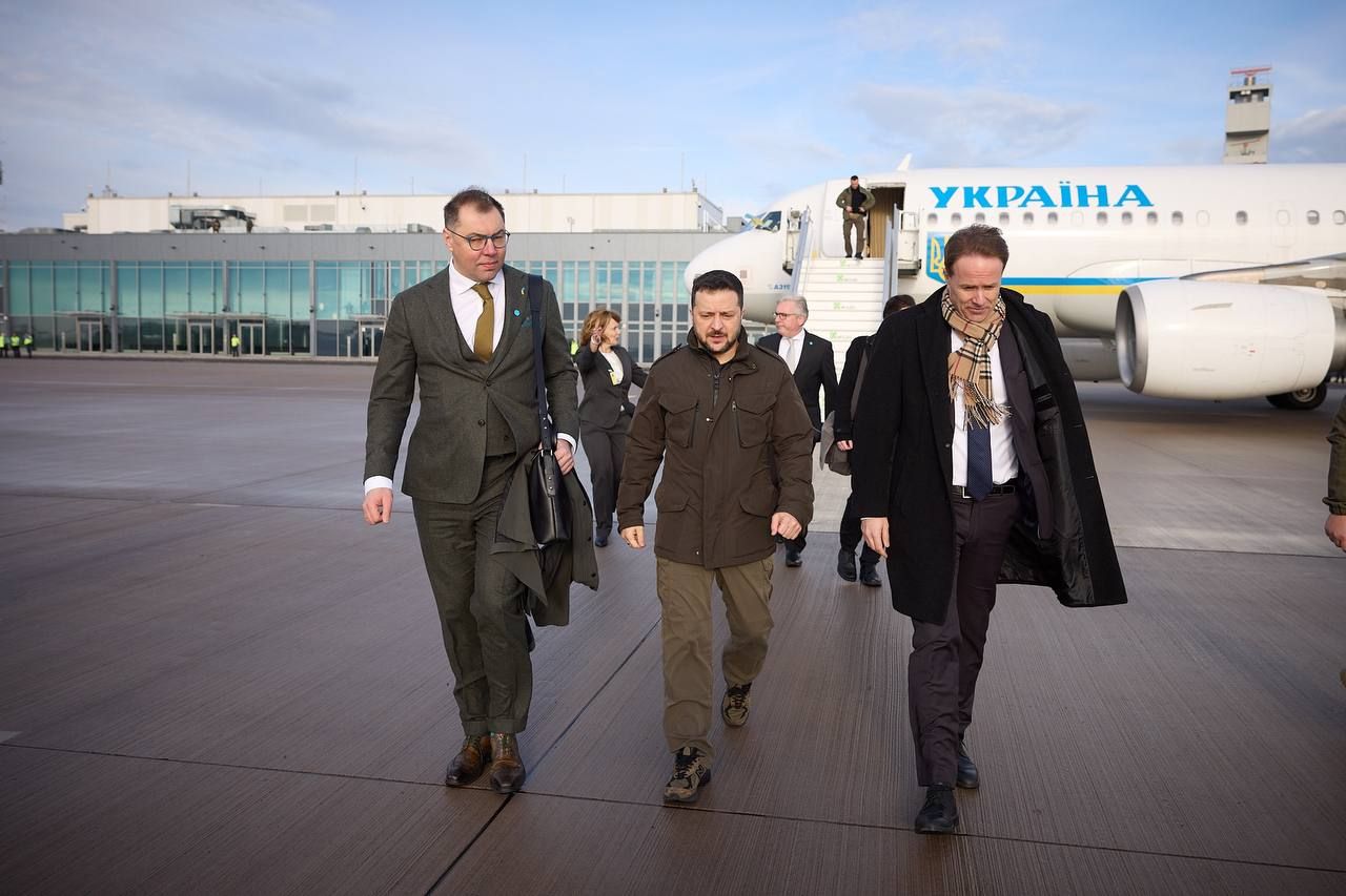 Президент України прибув до Німеччини - 24 Канал