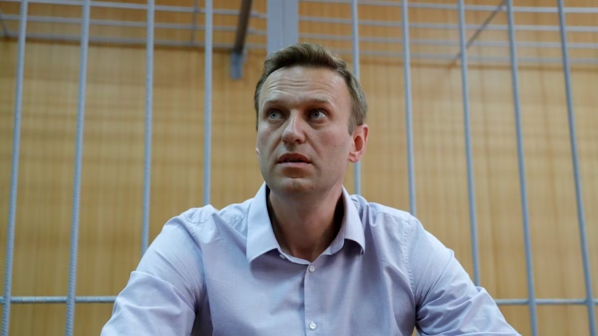 Навальний помер 