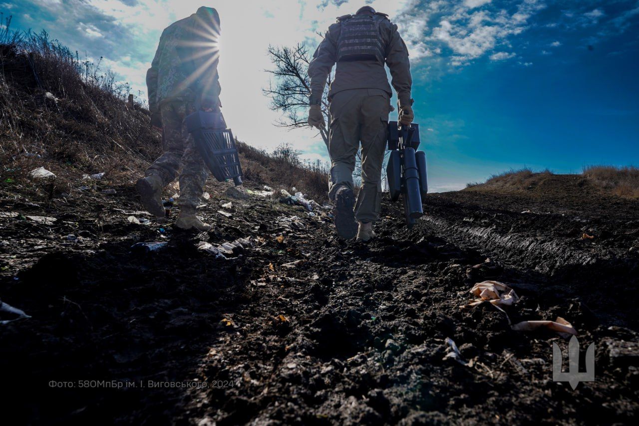 Вывод войск из Авдеевки Вывод войск из Авдеевки