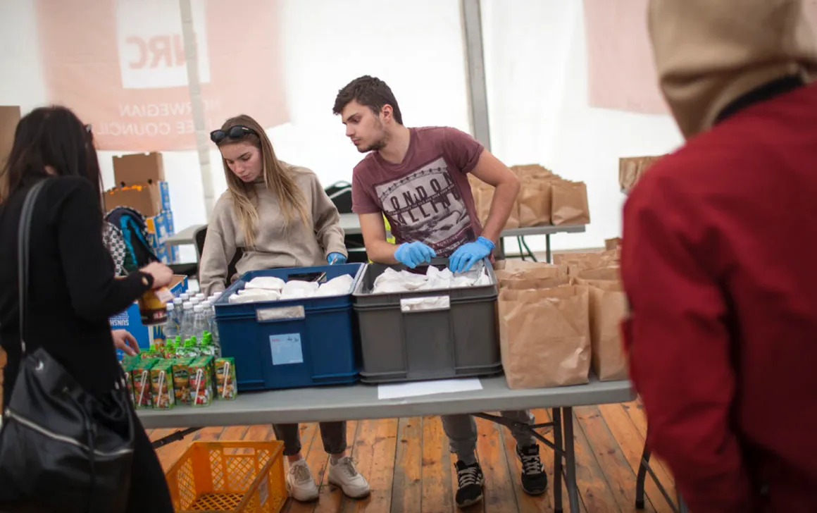 Помощью пункта воспользовались более 100 тысяч беженцев Помощью пункта воспользовались более 100 тысяч беженцев