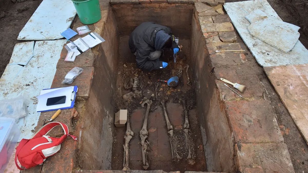 Римська гробниця віком у 1800 років приховувала тіла цілої сім'ї