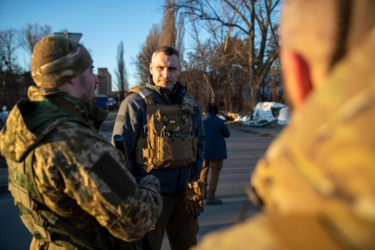 "Я дякую киянам, які стали пліч-о-пліч": Кличко показав, як оборонялася столиця на початку війни