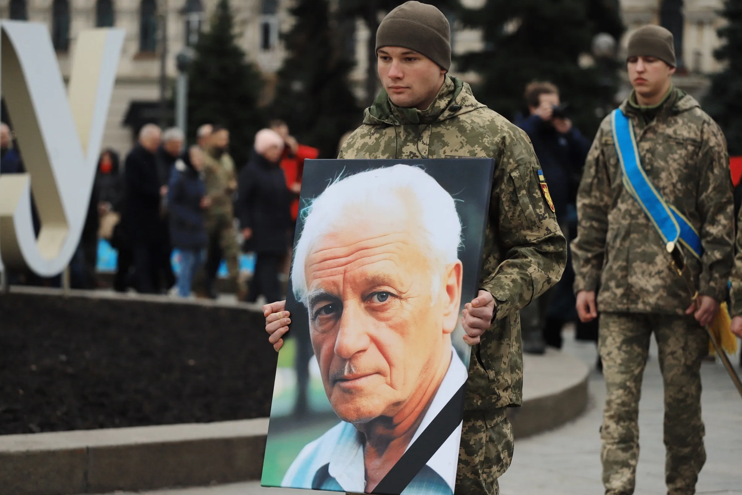 Прощання зі Степаном Хмарою Прощання зі Степаном Хмарою