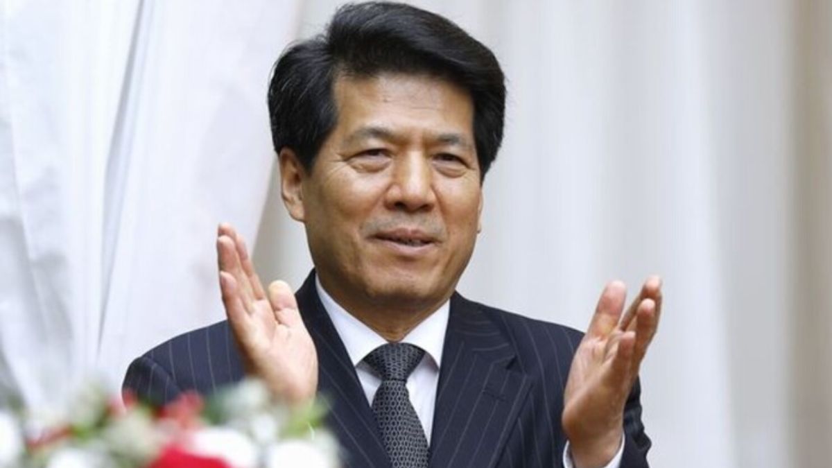 Спецпосланець Китаю знову їде в Україну, Росію та країни Європи Спецпосланець Китаю знову їде в Україну, Росію та країни Європи