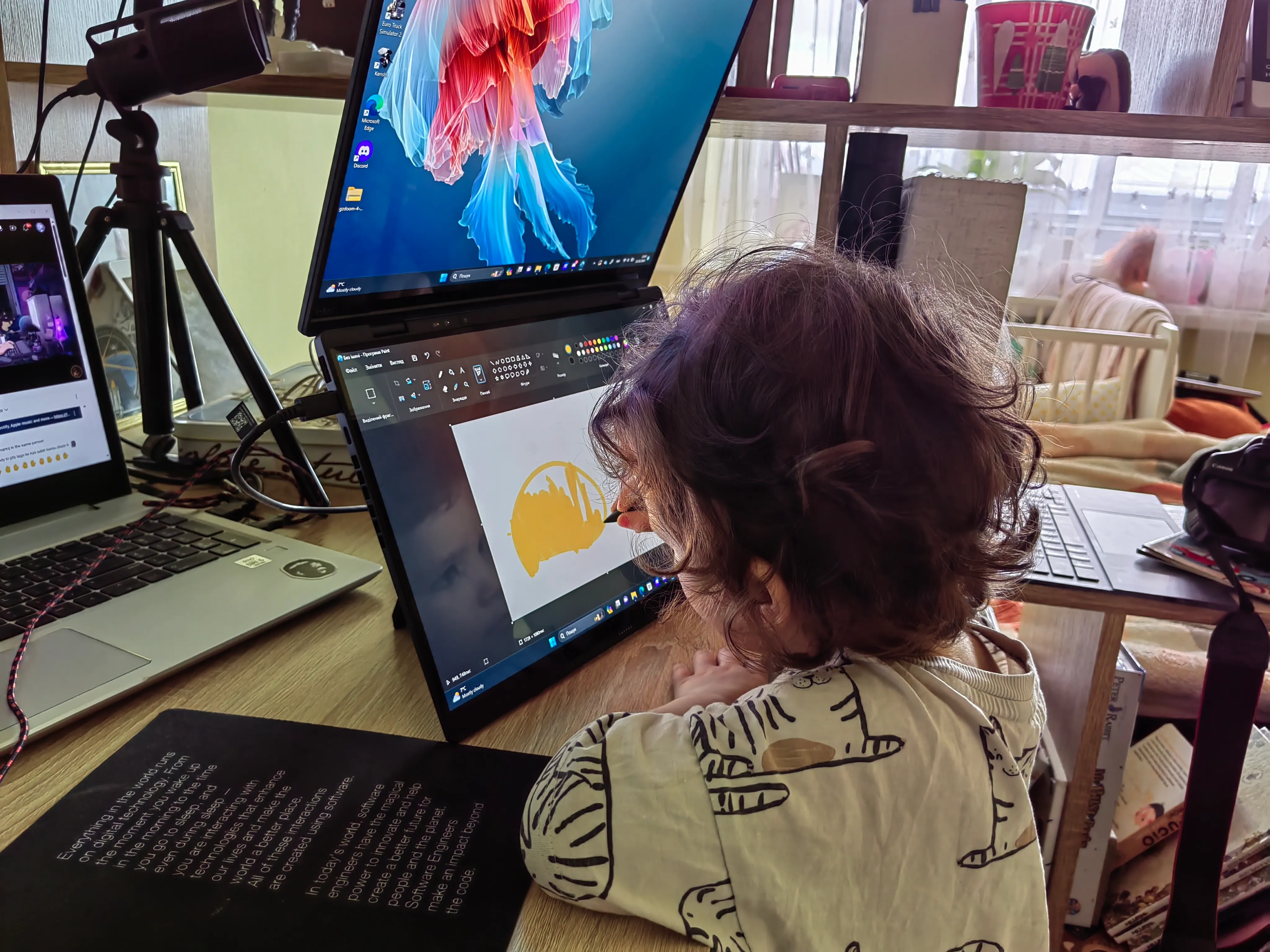 ASUS Zenbook DUO 2024 ASUS Zenbook DUO 2024