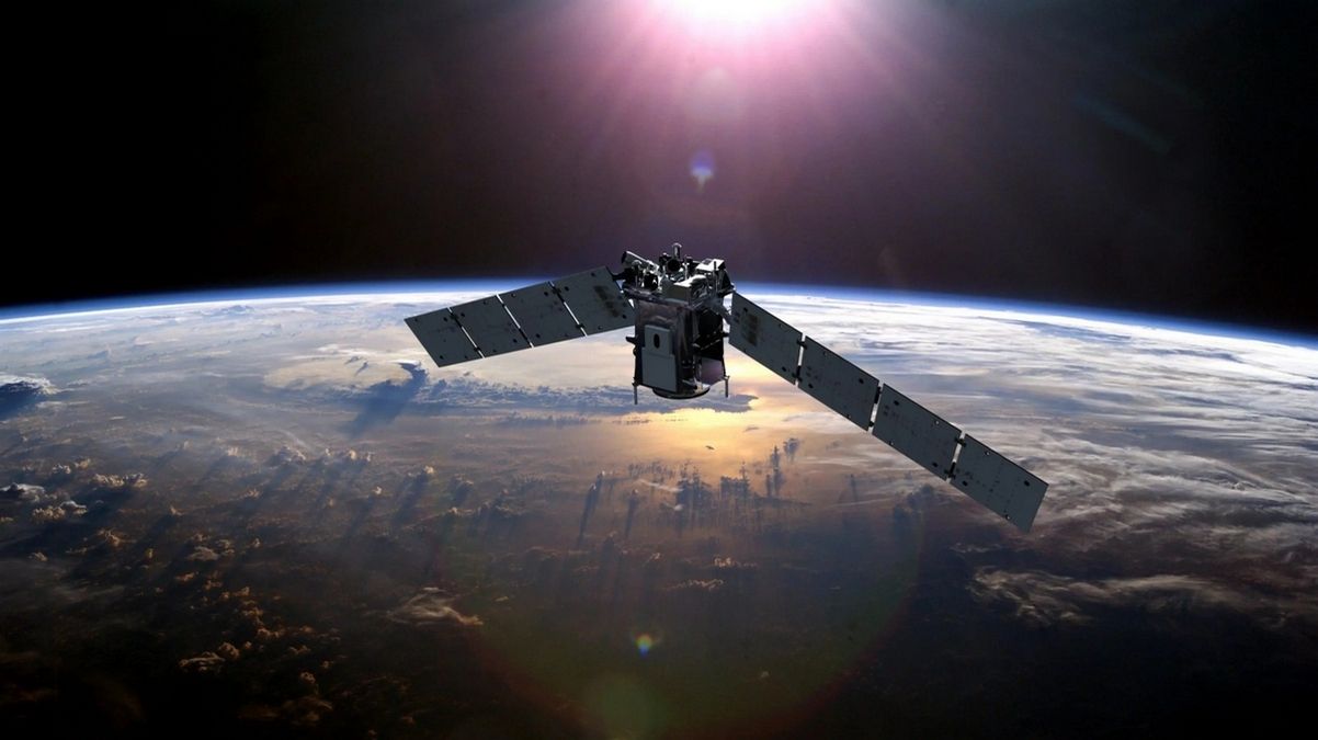 Американский и российский спутники едва не столкнулись в космосе