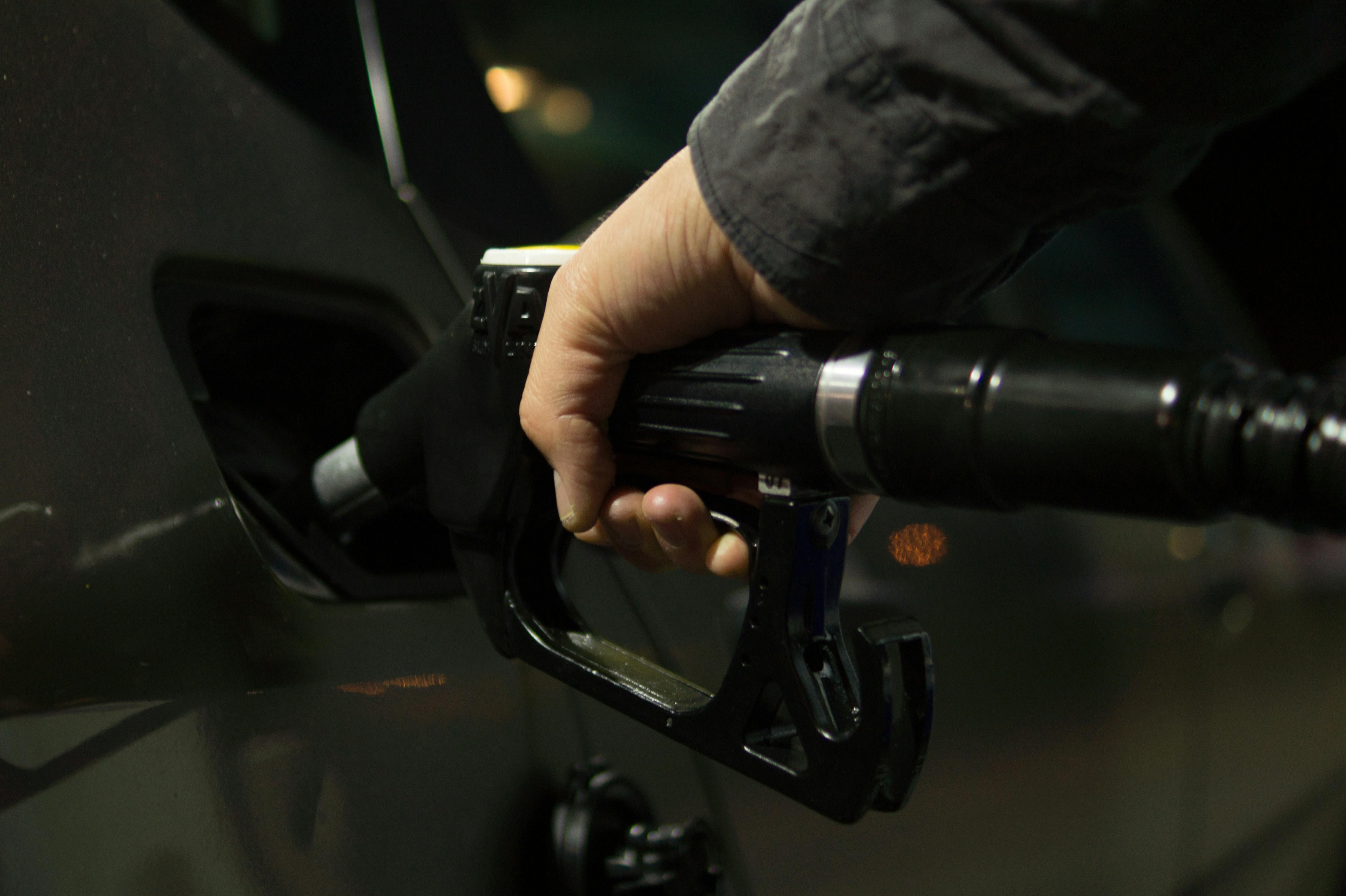 Цены на топливо 1 марта - подорожал ли автогаз - какая цена на дизель