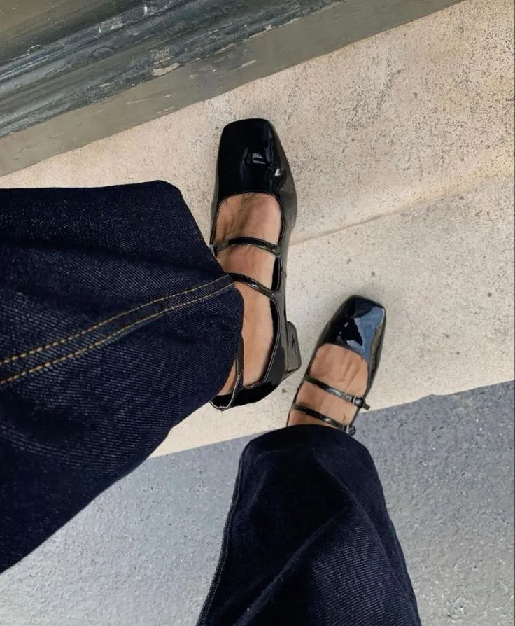 Трендове взуття на весну 2024 Трендове взуття на весну 2024