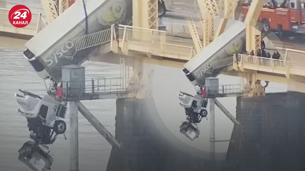 Грузовик свисал с моста между Луисвиллем и югом Индианы Грузовик свисал с моста между Луисвиллем и югом Индианы