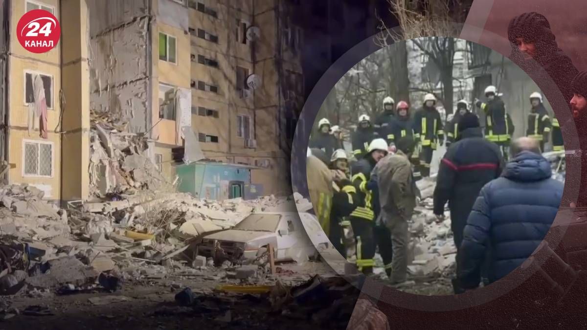 З-під завалів в Одесі дістали чоловіка З-під завалів в Одесі дістали чоловіка