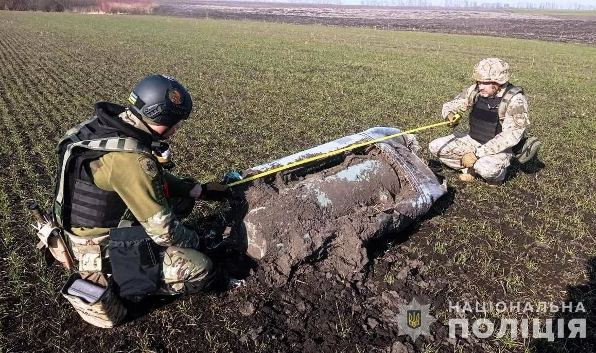 В Винницкой области взорвали обломки ракеты Х-101 В Винницкой области взорвали обломки ракеты Х-101