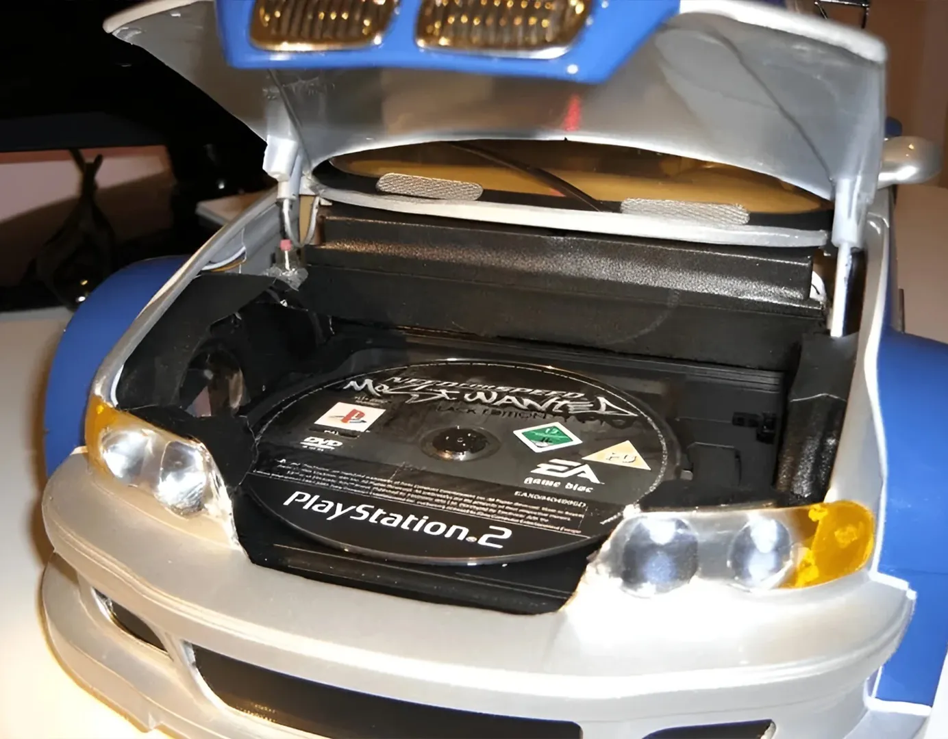 Скрытый дисковод Скрытый дисковод