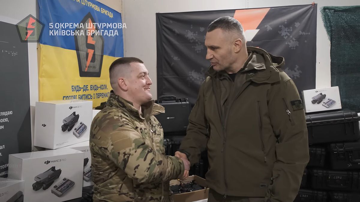 Дроны, РЭБ, броневик - 5 штурмовая поблагодарила за помощь, которую привез Виталий Кличко - 24 Канал