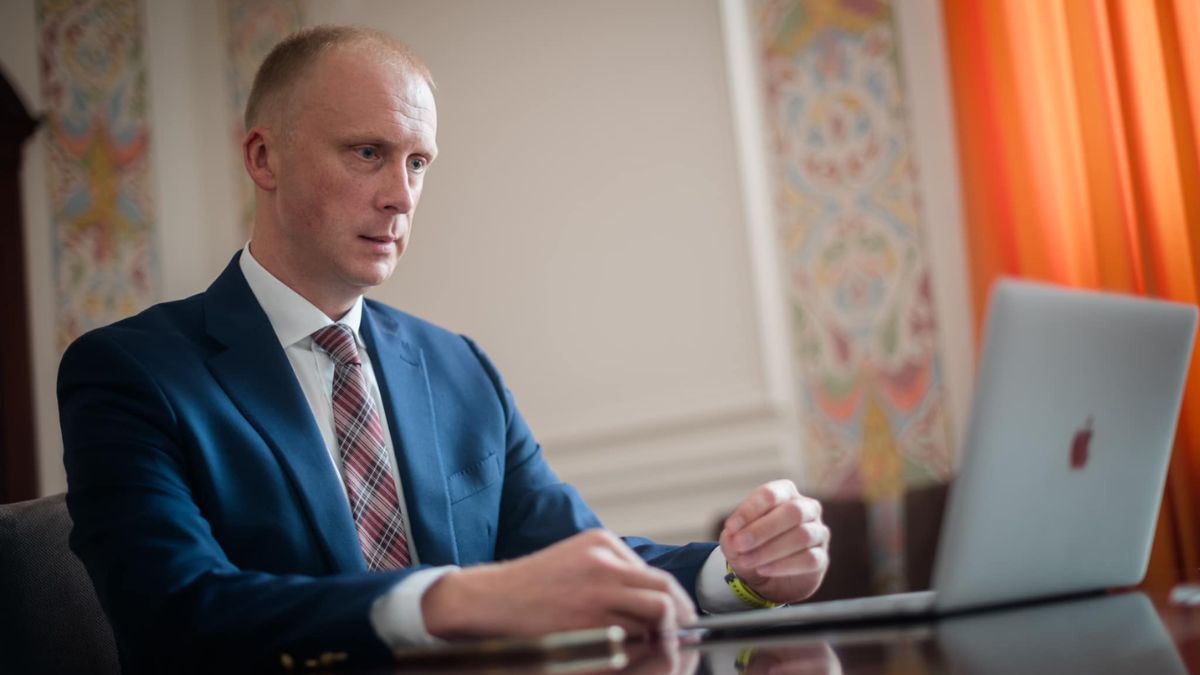 Спикер МИД покидает должность Спикер МИД покидает должность