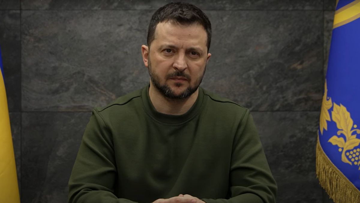 Владимир Зеленский объяснил невозможность территориальных уступок Владимир Зеленский объяснил невозможность территориальных уступок