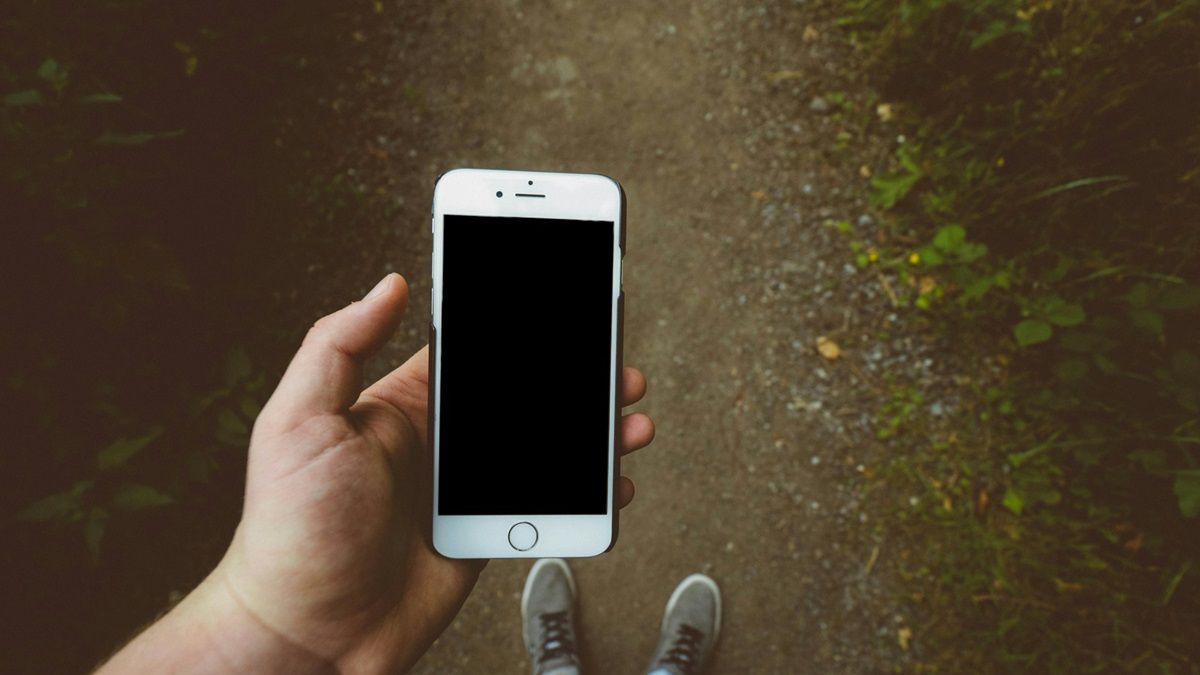 Что делать, если смартфон внезапно разрядился Что делать, если смартфон внезапно разрядился