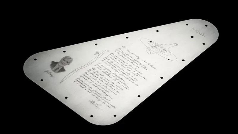 Табличка NASA Табличка NASA