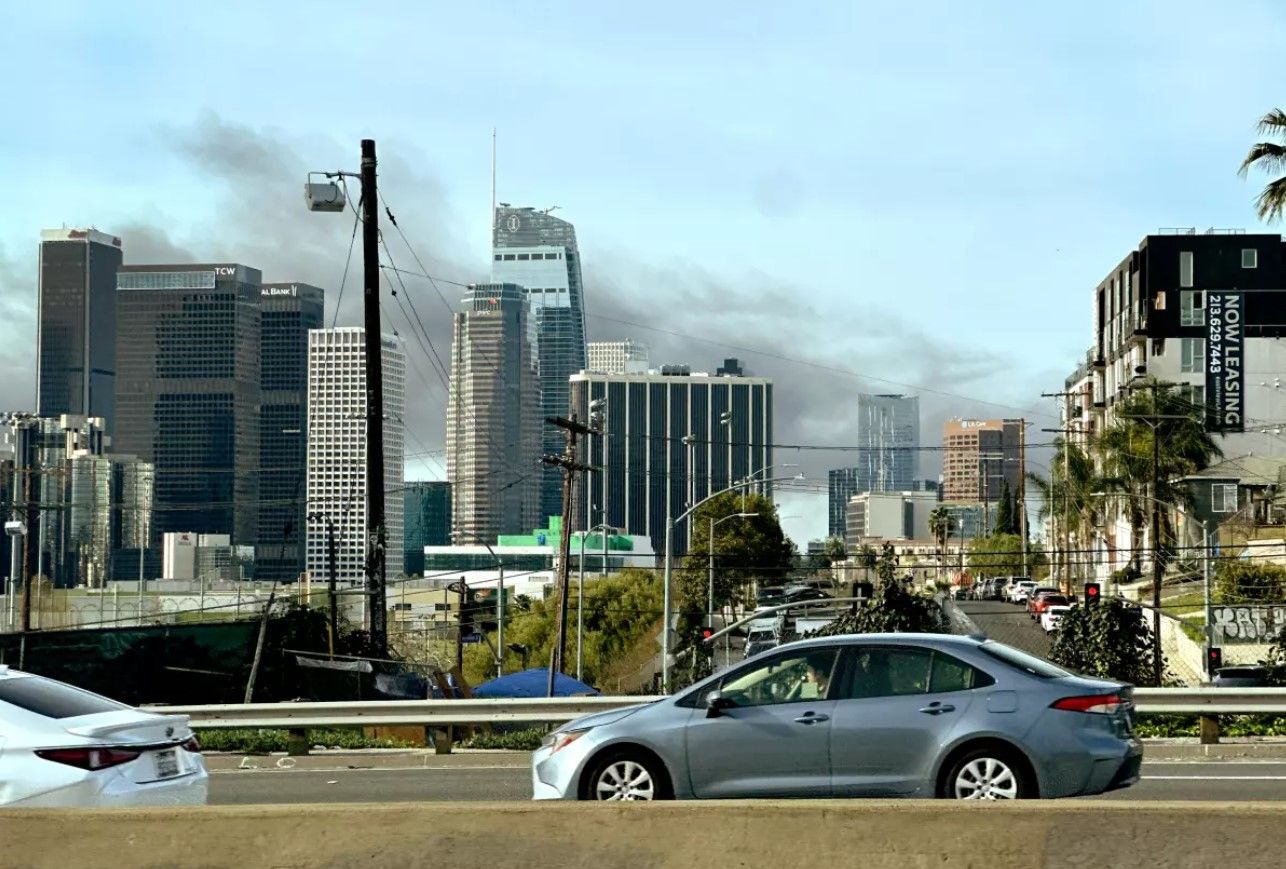  В Лос-Анджелесе горит ферма, где выращивали марихуану