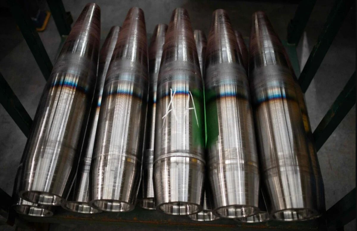 Росія виробляє втричі більше снарядів, ніж США та Європа здатні надати Україні - 24 Канал Росія виробляє втричі більше снарядів, ніж США та Європа здатні надати Україні - 24 Канал