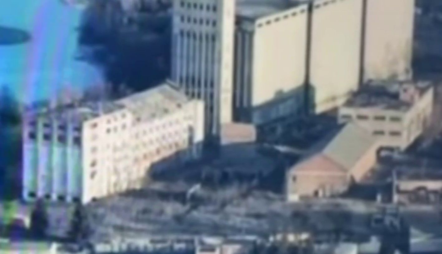 "Свобода России" показала уничтожение пункта управления врага - 24 Канал "Свобода России" показала уничтожение пункта управления врага - 24 Канал