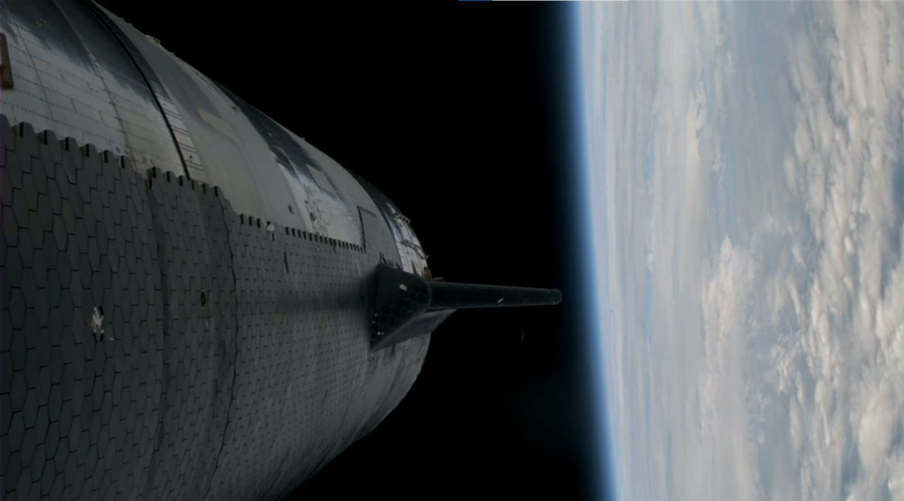 Starship в космосе: космический корабль SpaceX успешно совершил полет