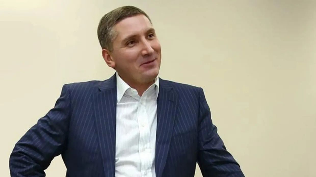 Віктор Поліщук їздив за кордон, прикрившись волонтерством Віктор Поліщук їздив за кордон, прикрившись волонтерством