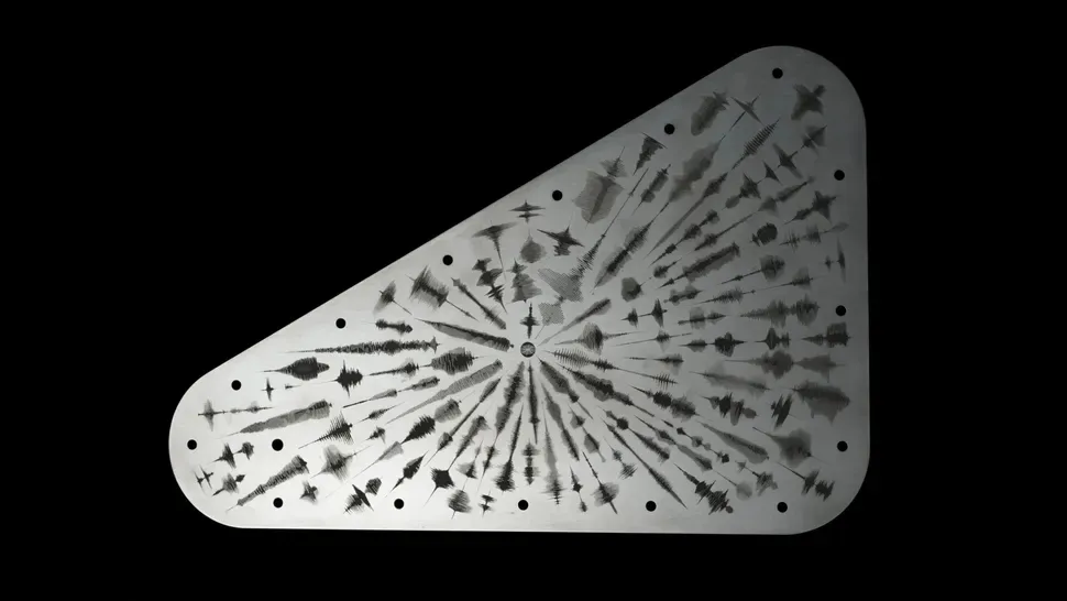 Зображення однієї сторони пам'ятної таблички Зображення однієї сторони пам'ятної таблички