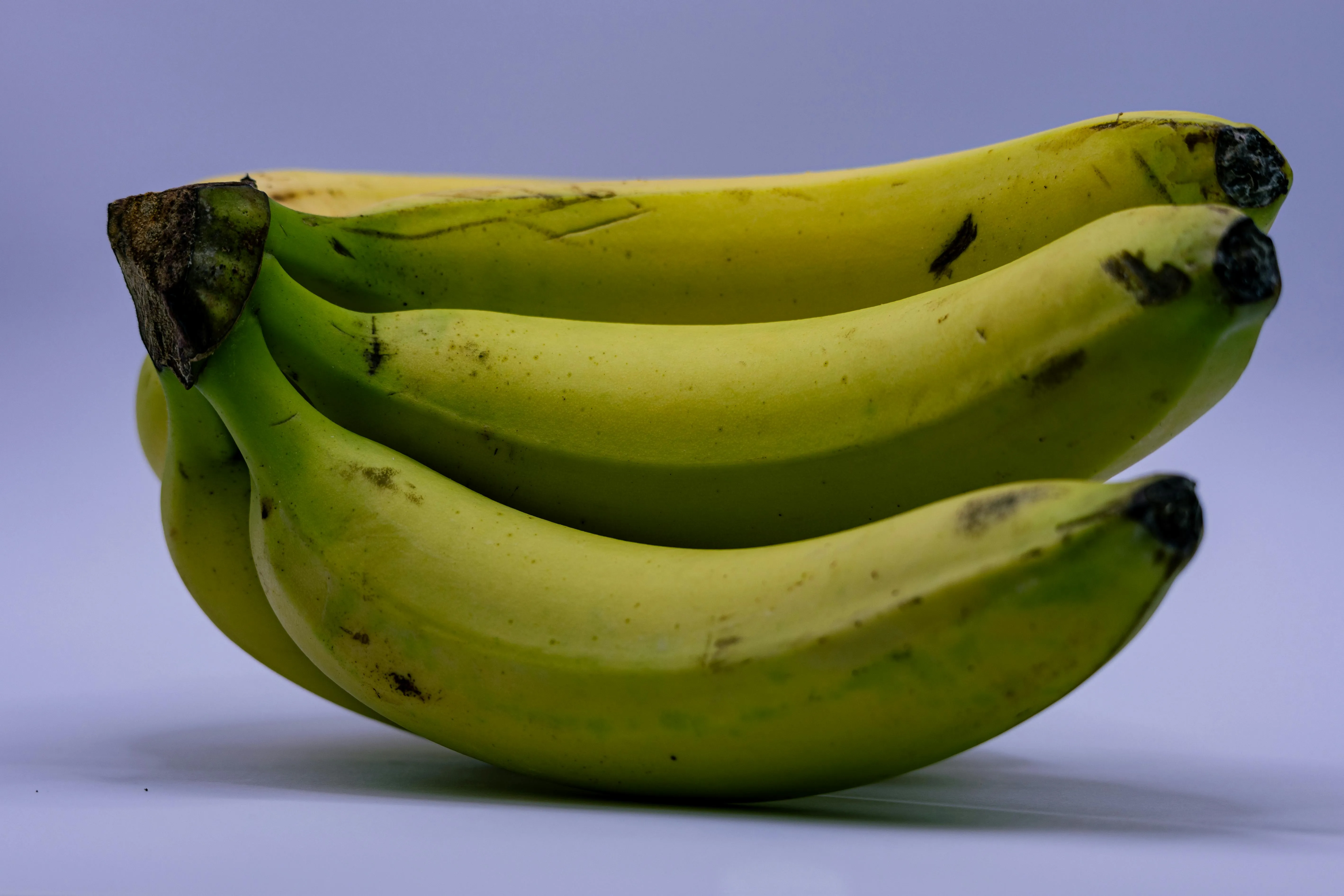 Порада, яка здатна вберегти банани від плодових мушок