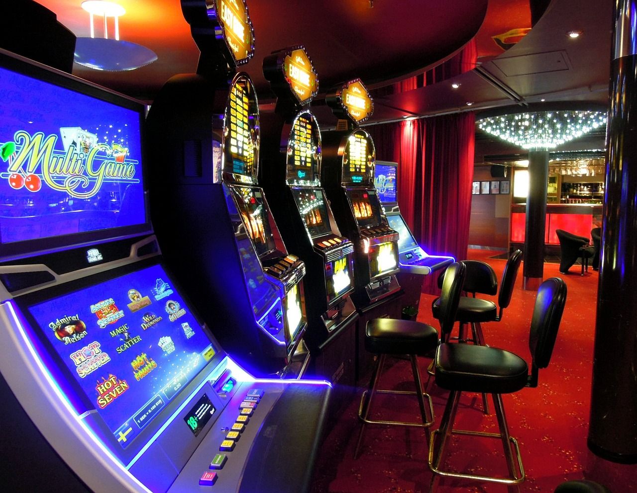 В Украине разоблачают десятки подпольных казино