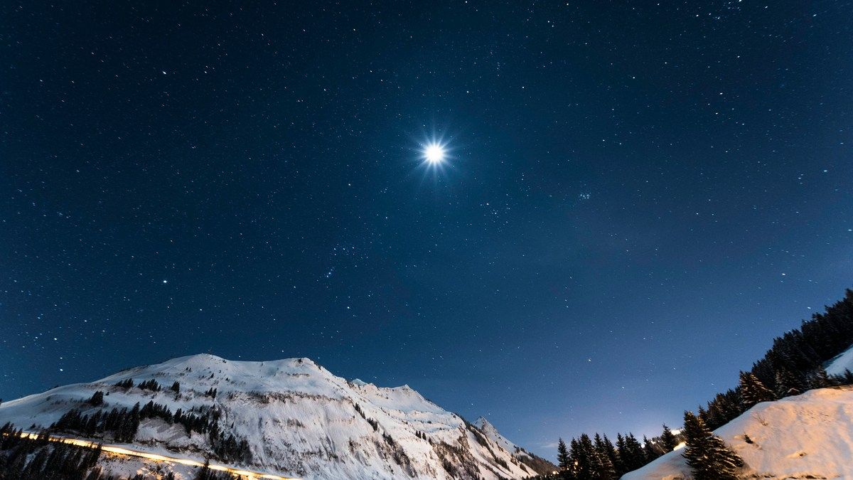 Вибух наднової зорі буде видно в нічному небі протягом тижня