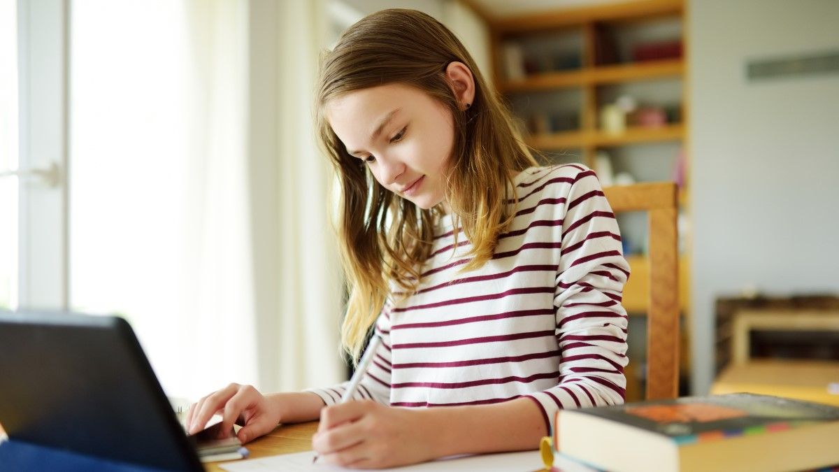 Образование во время войны - благотворительная программа поможет преодолеть учебные пробелы легко Образование во время войны - благотворительная программа поможет преодолеть учебные пробелы легко