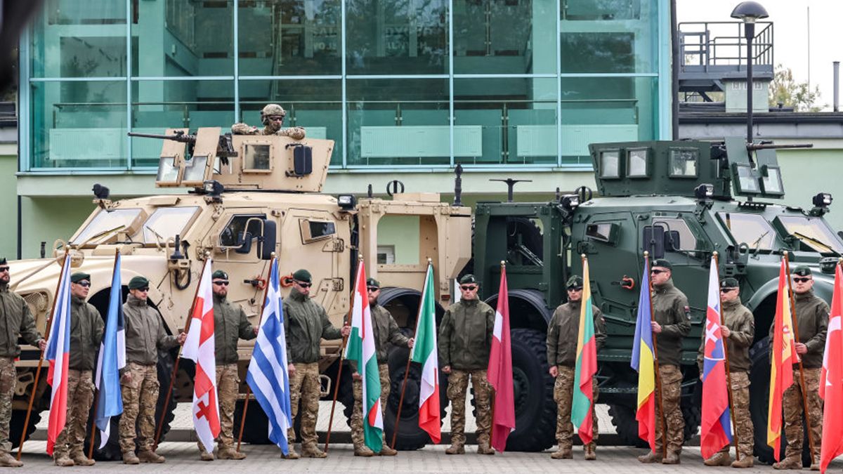 Россия может атаковать НАТО в 2026 году, - заявление Дуды - 24 Канал Россия может атаковать НАТО в 2026 году, - заявление Дуды - 24 Канал