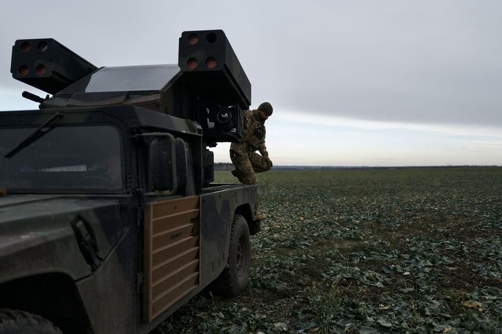 Росія зібралась захищати НПЗ: Світан сказав, чи вистачить їм ЗРК Росія зібралась захищати НПЗ: Світан сказав, чи вистачить їм ЗРК